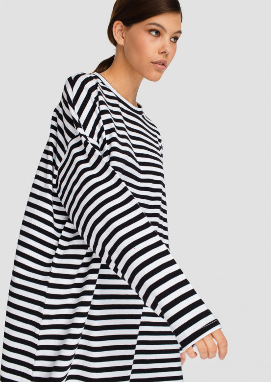 Striped mega oversize long sleeve black top