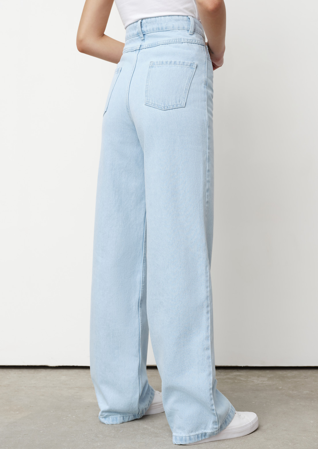 Blue colour high-waisted wide jeans 