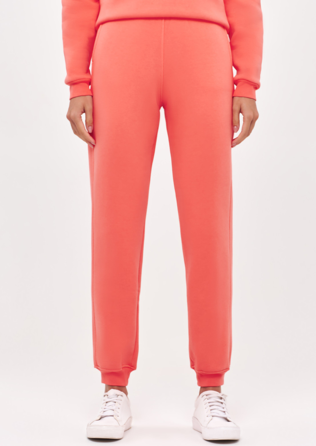 Living Coral women basic three-thread insulated trousers