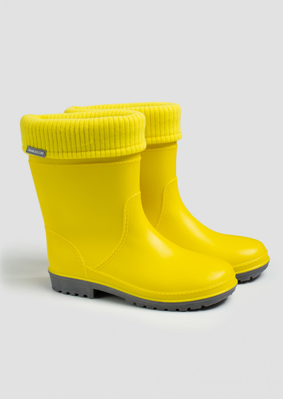 Women yellow colour boots 