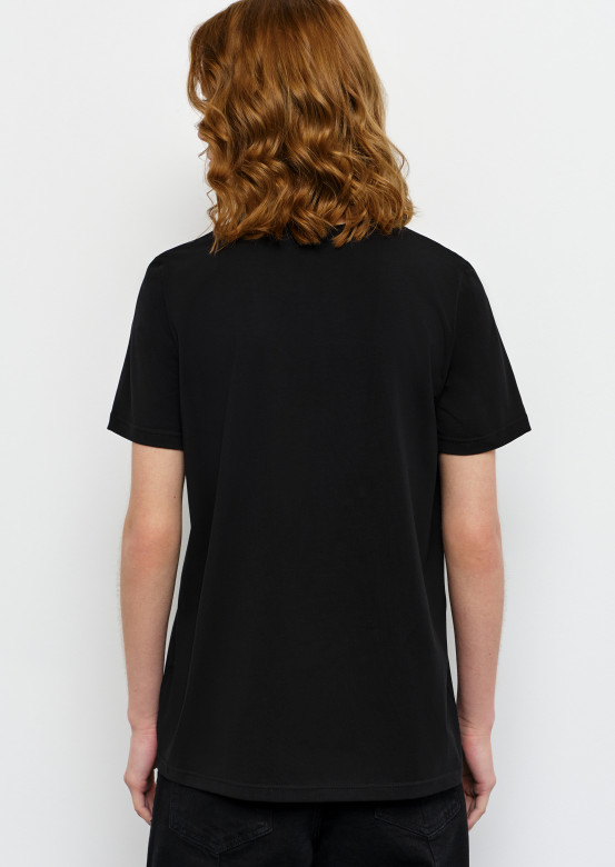 Black T-shirt with "cup" print  