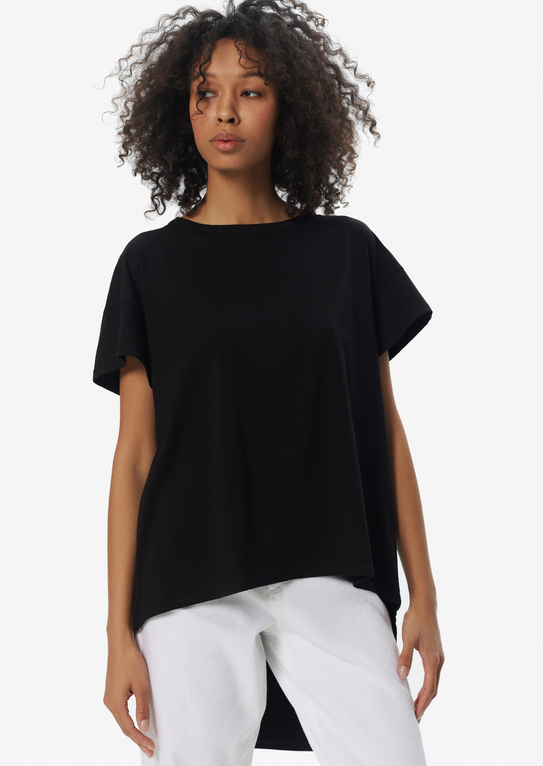Black T-shirt with tail