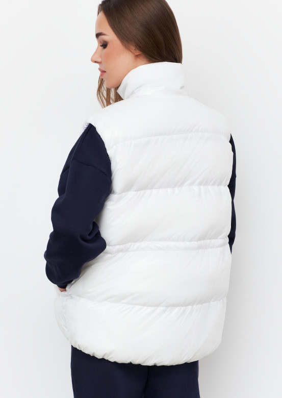Women white colour lacquered vest
