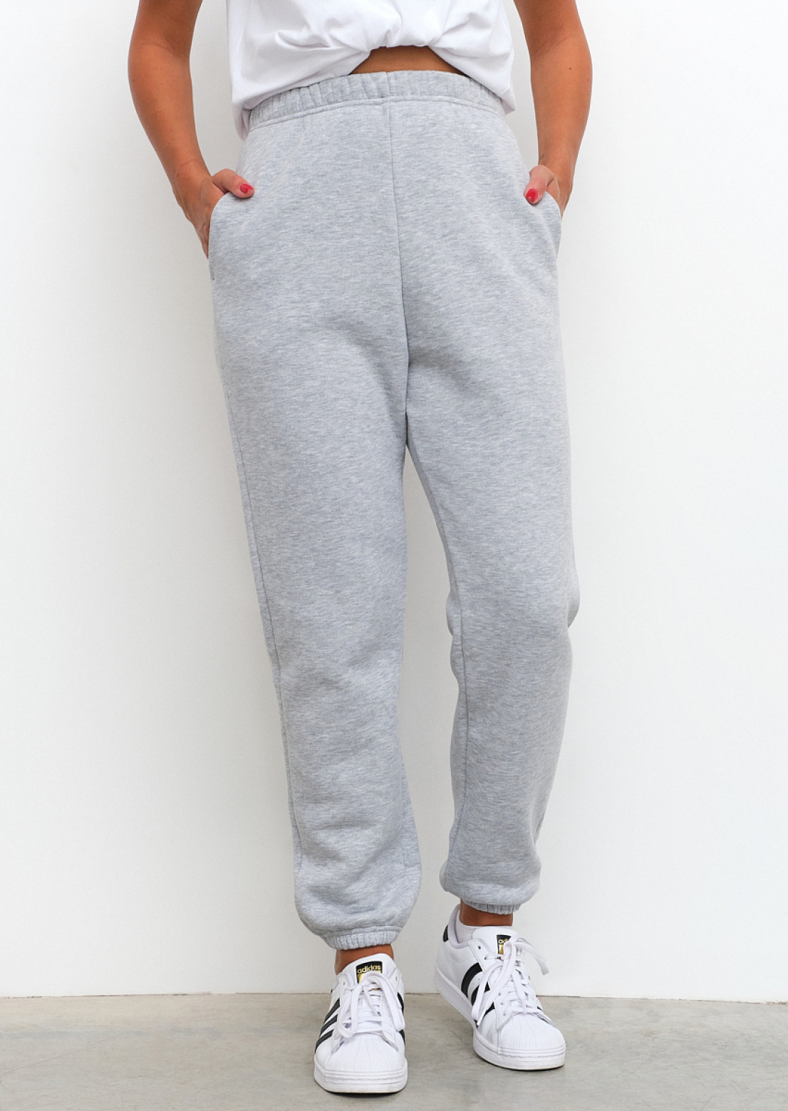 Grey melange color three-thread insulated jogger pants