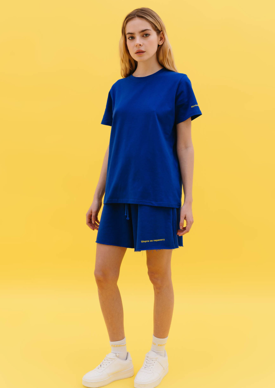 Women's blue color three-thread medium oversize shorts "На Перемогу"