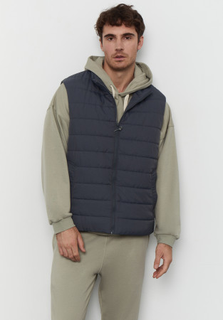 Men's grey color matte vest