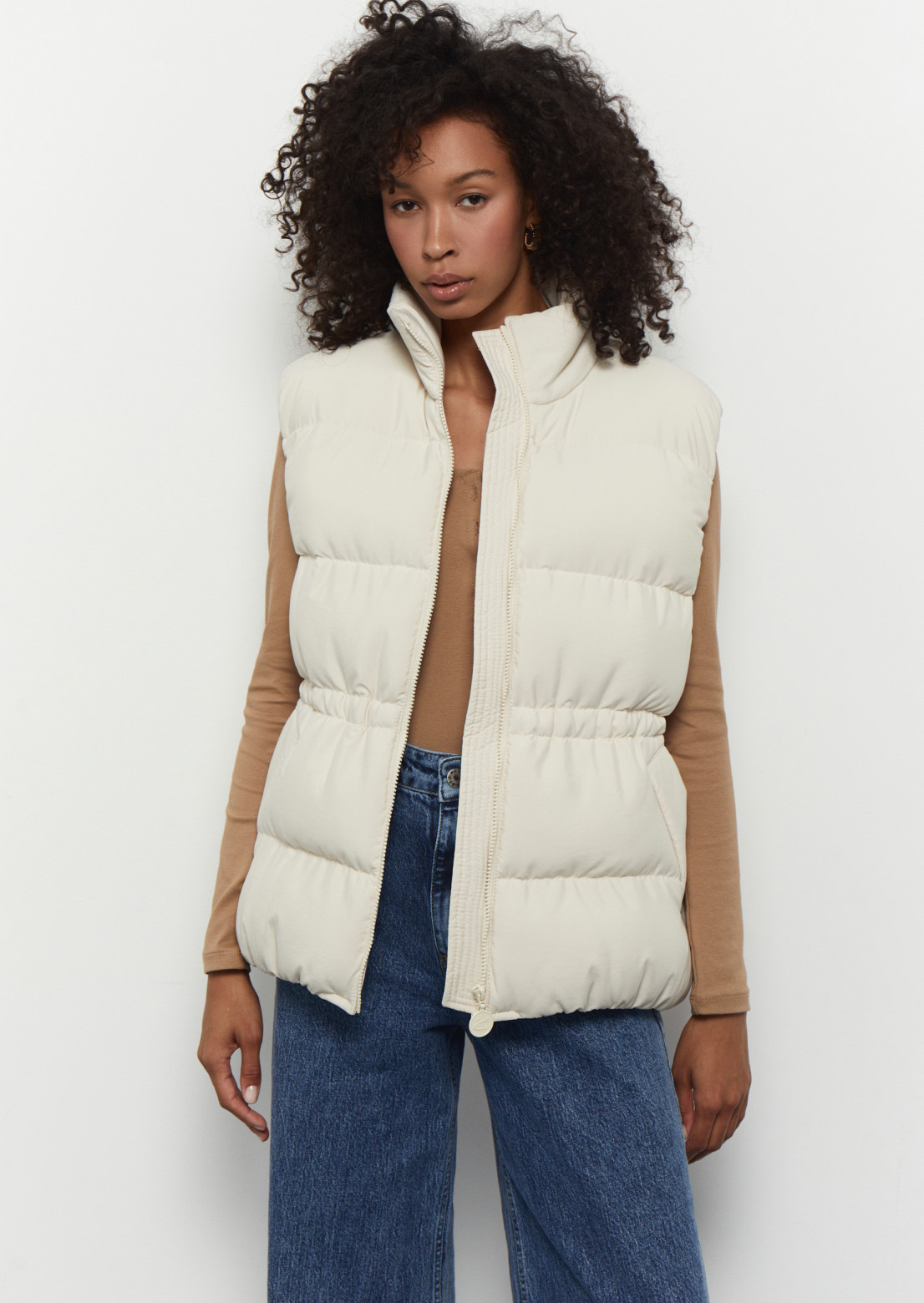 Women cream color matte vest