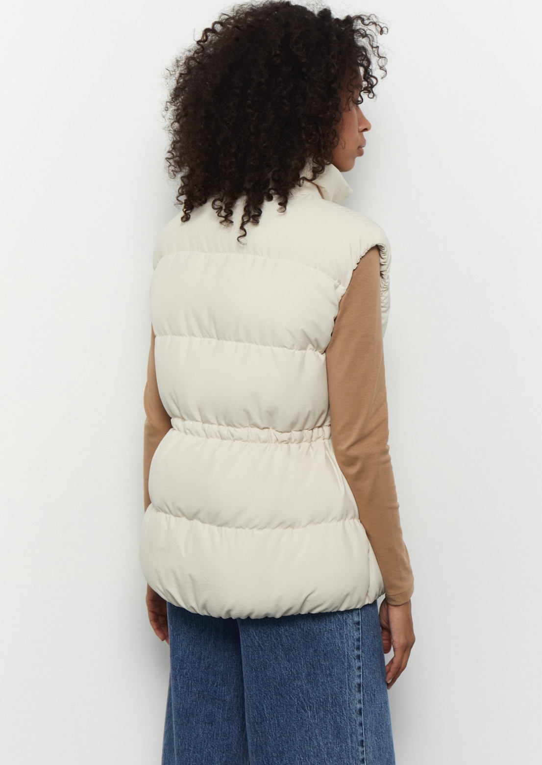 Women cream color matte vest
