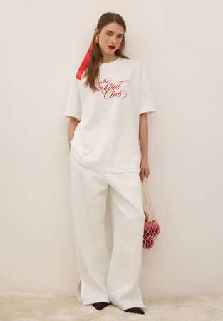 Футболка oversize unisex "The coctail club" біла