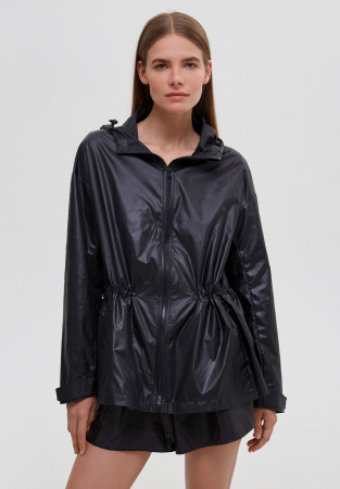 Вітровка з плащівки чорна