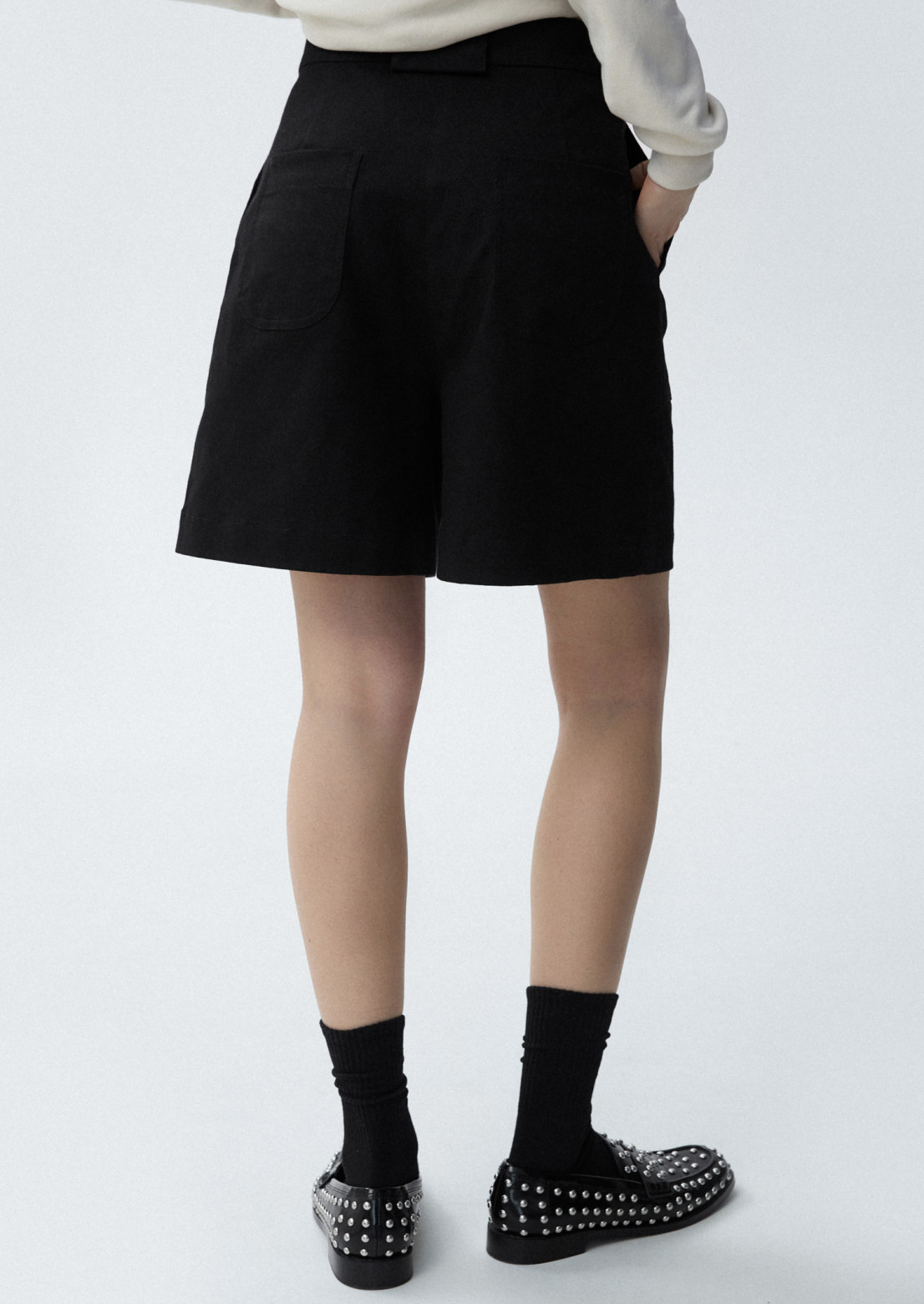 Black color dense cotton shorts