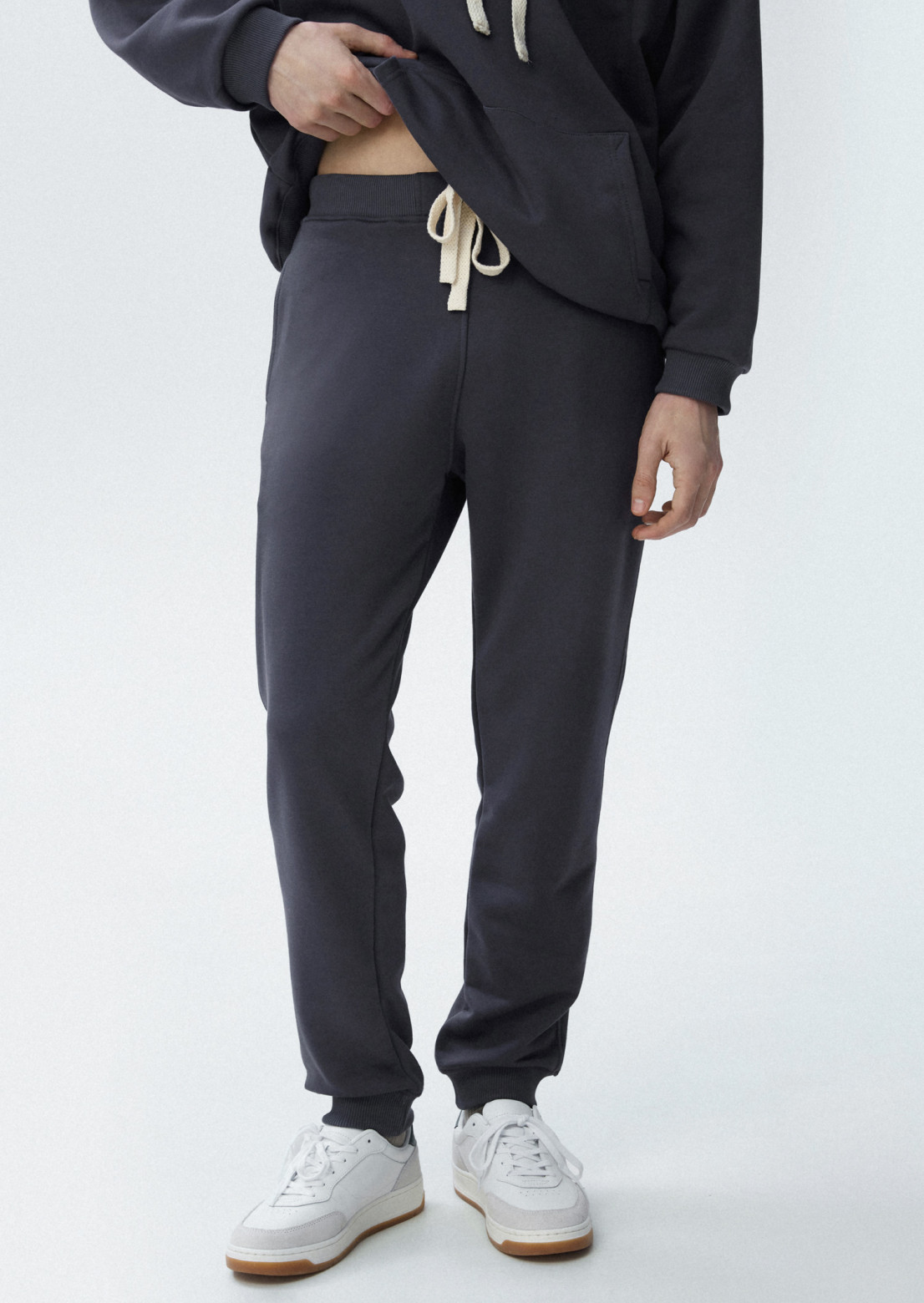 Light gri color men basic three-thread trousers with a lace