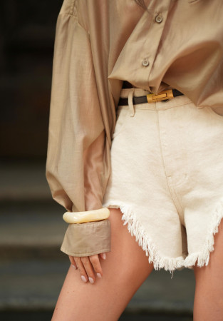 Шорти джинсові короткі молочні