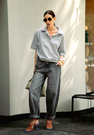 Джинсы Carrot fit серые