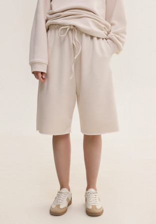 Бермуды трёхнитка белый песок