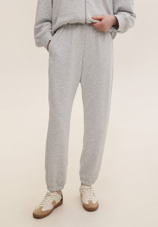 Grey melange three-thread jogger trousers with a lace Grey melange three-thread jogger trousers with a lace