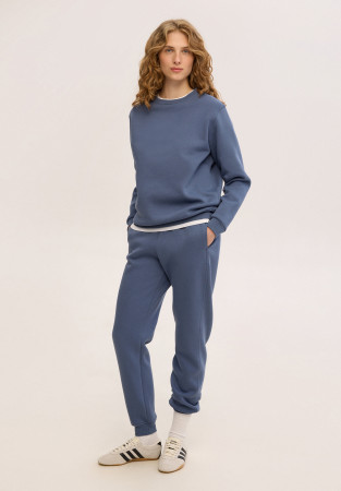 Vintage indigo (blue) color women basic three-thread insulated trousers Vintage indigo (blue) color women basic three-thread insulated trousers