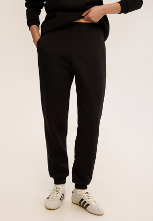 Black color women basic three-thread insulated trousers Black color women basic three-thread insulated trousers