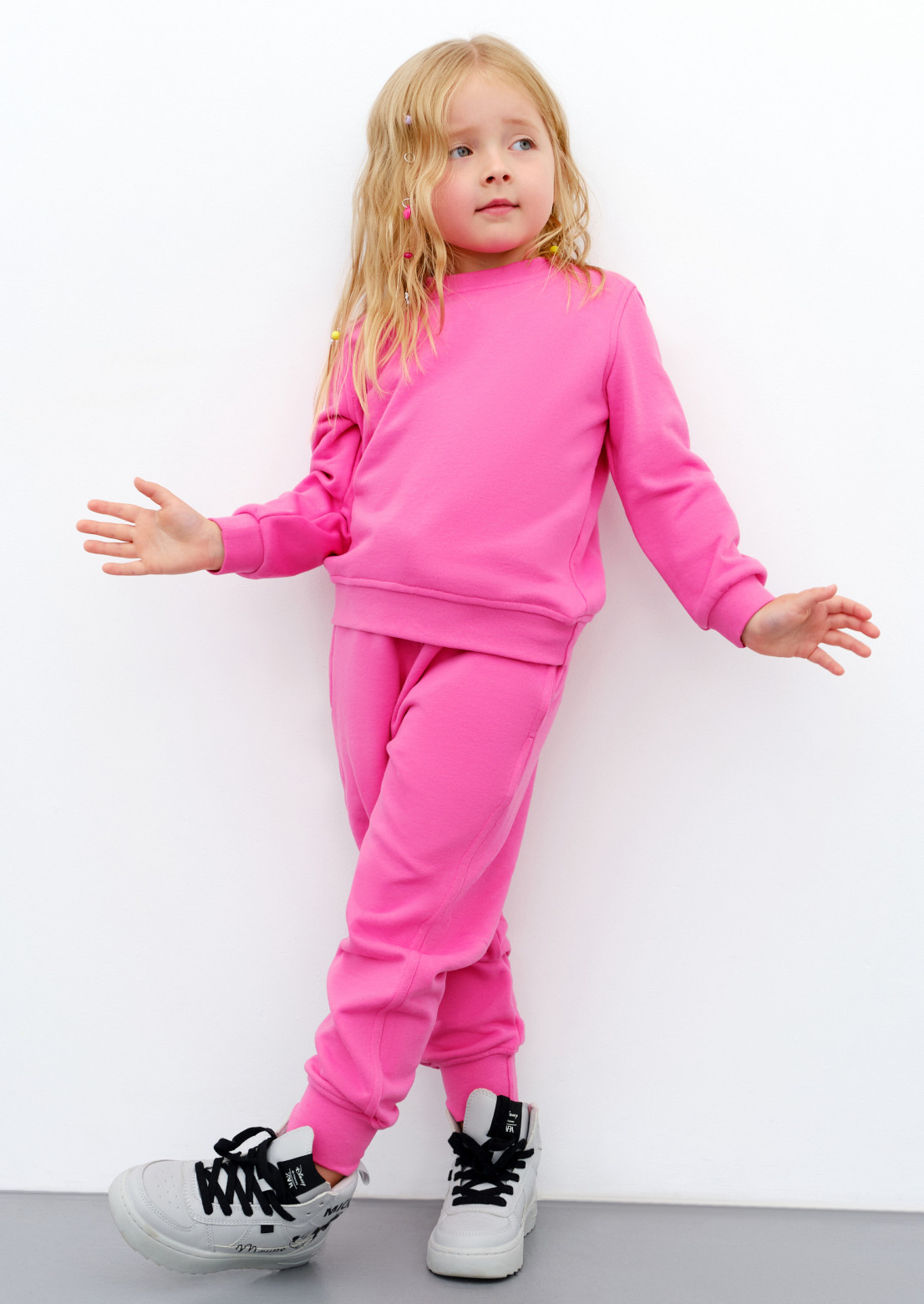 Світшот дитячий тринитка pink barbie 2