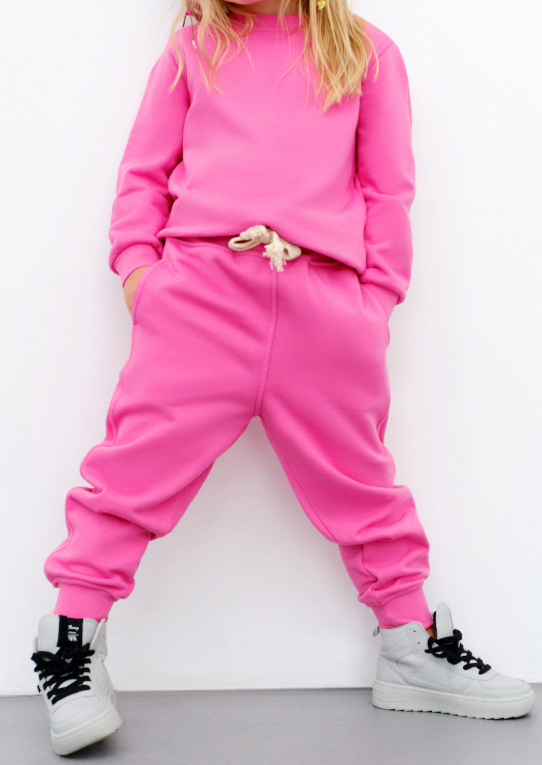 Kids three-thread trousers pink barbie 2