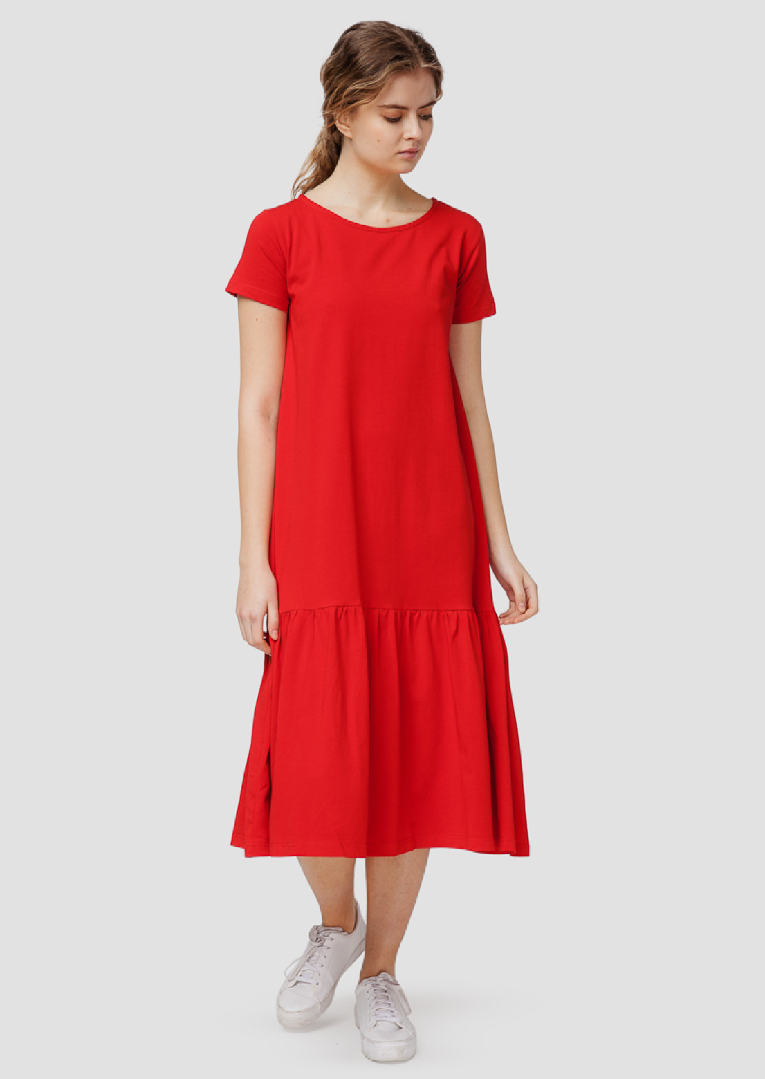Сукня з воланом подовжена червона